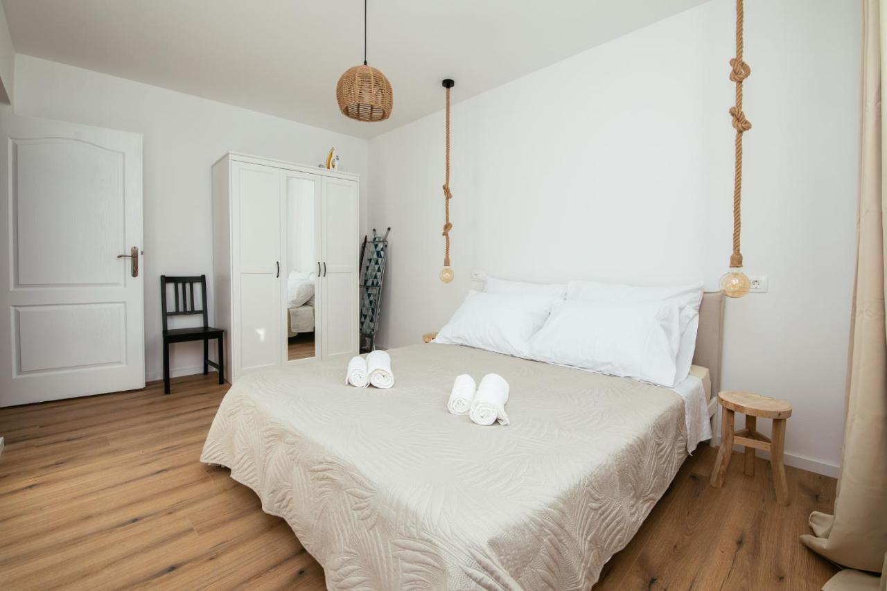 Apartmani Barbarosa Sveti Filip i Jakov Exterior photo