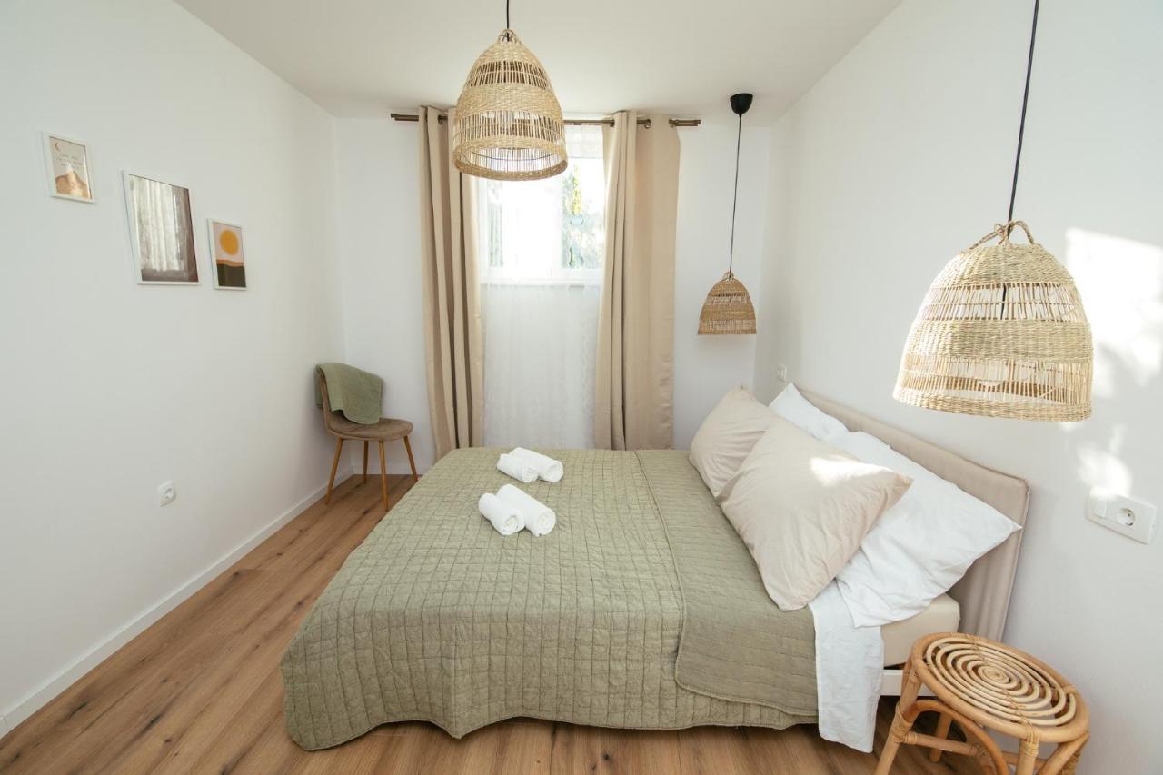 Apartmani Barbarosa Sveti Filip i Jakov Exterior photo