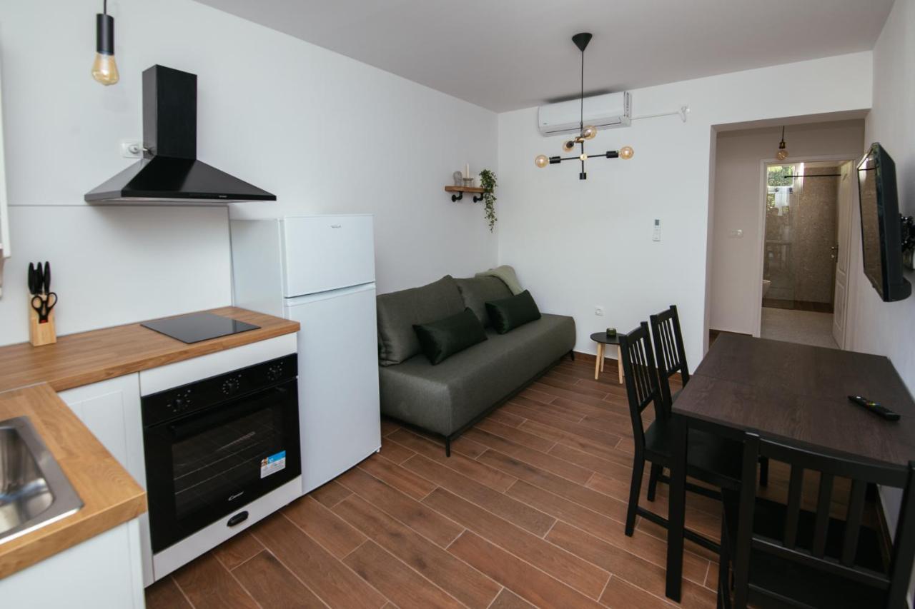 Apartmani Barbarosa Sveti Filip i Jakov Exterior photo