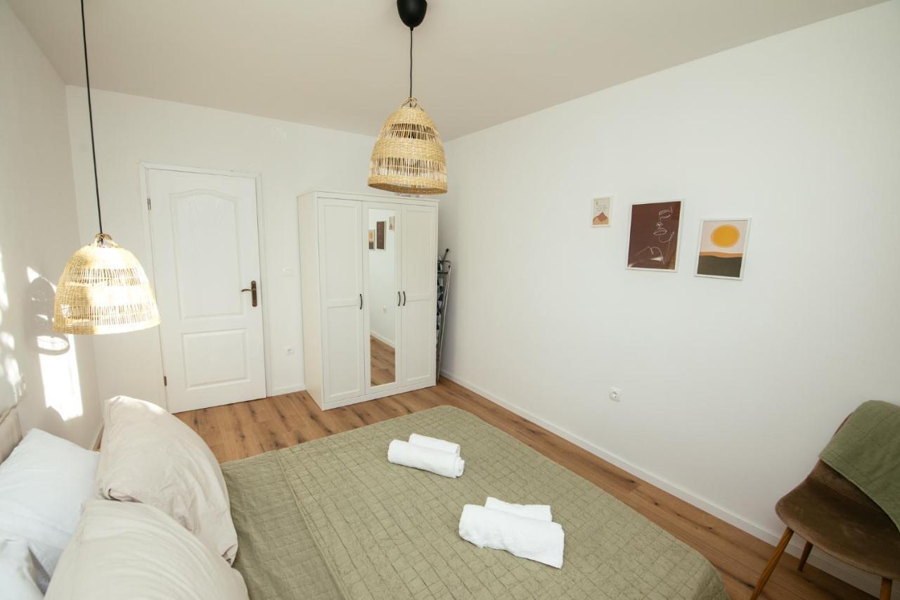 Apartmani Barbarosa Sveti Filip i Jakov Exterior photo